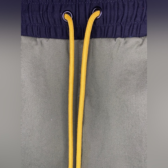 Men’s Army Green YOUNG & RECKLESS‎ Drawstring Exploit Cargo Pants Size Small - Picture 2 of 7